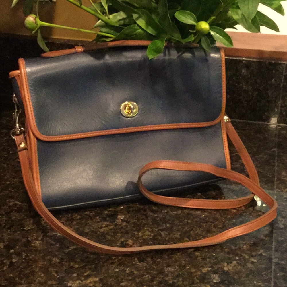 Leather vintage partners classic purse satchel office travel business market